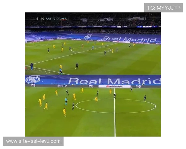 伯纳乌球场升级完成，增设防守分析设备